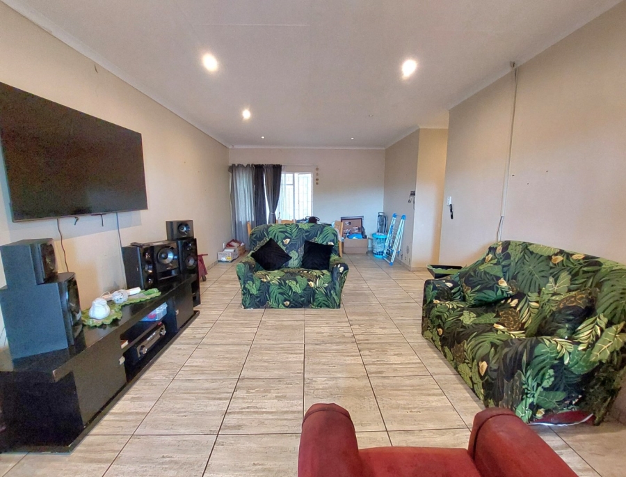 3 Bedroom Property for Sale in Elandsrand North West